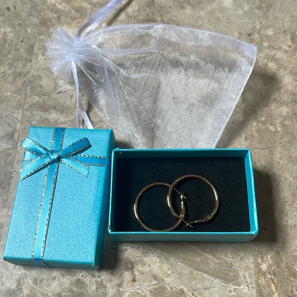 Jewelry - Gold gilding 18 carats (eurogold) hoop earrings! Brand new! Do not tarnish!